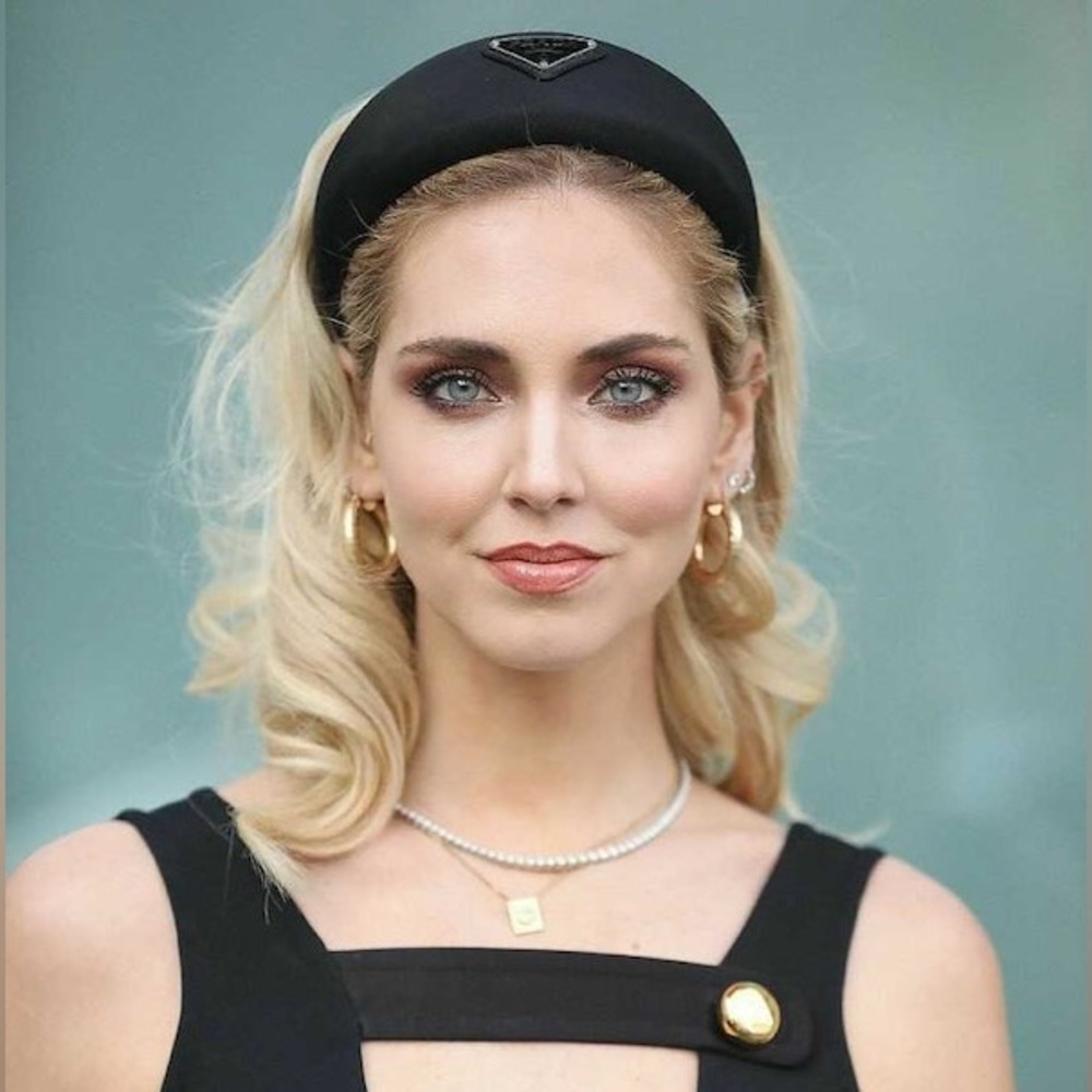 Prada: Re-Nylon Logo 2021 Black Oversized Puffy Headband (NWT) - Picture 15 of 16